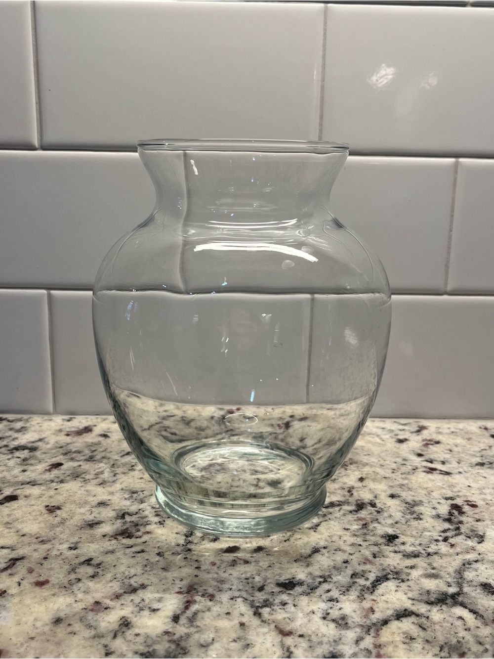 clear glass vase - 6.25 inches